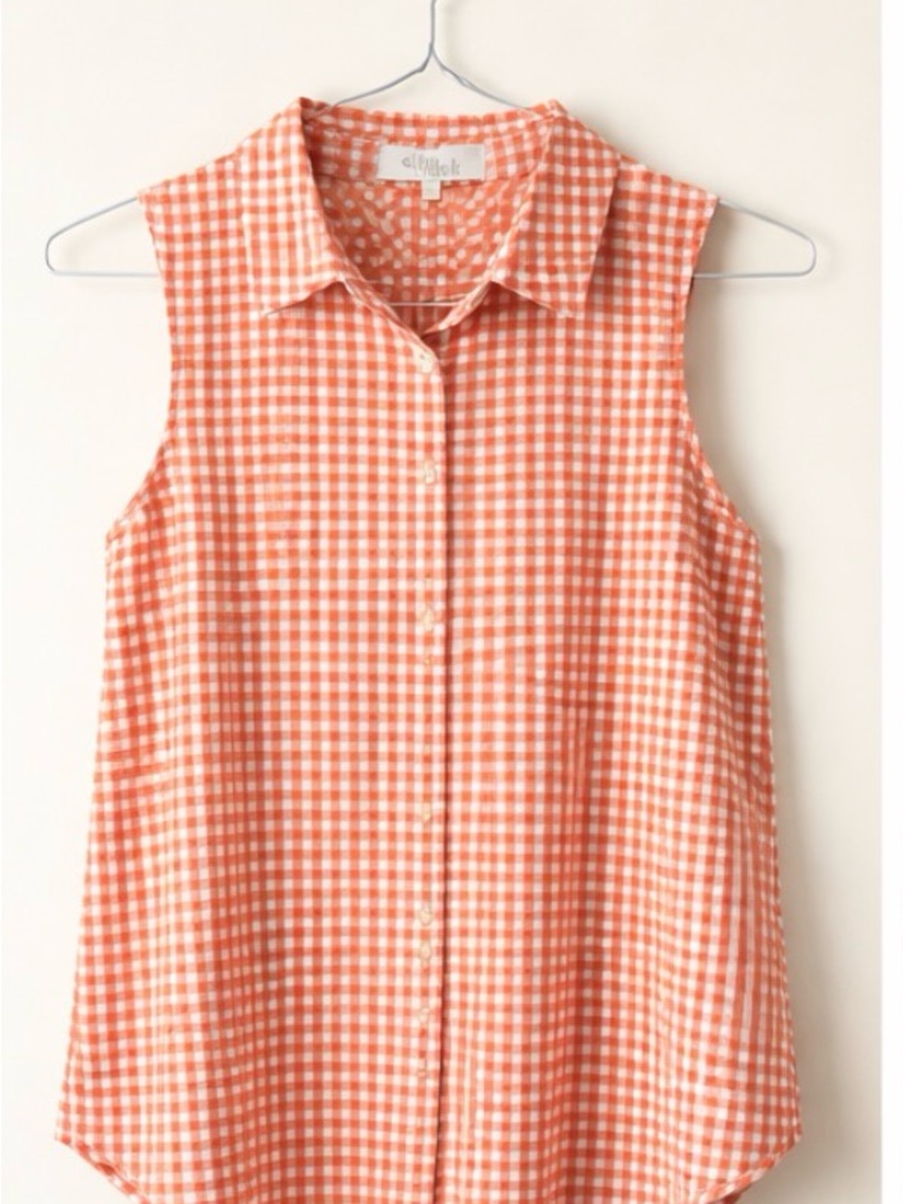 Olive & Oak Orange and White Gingham Button-Front Sleeveless Shirt
